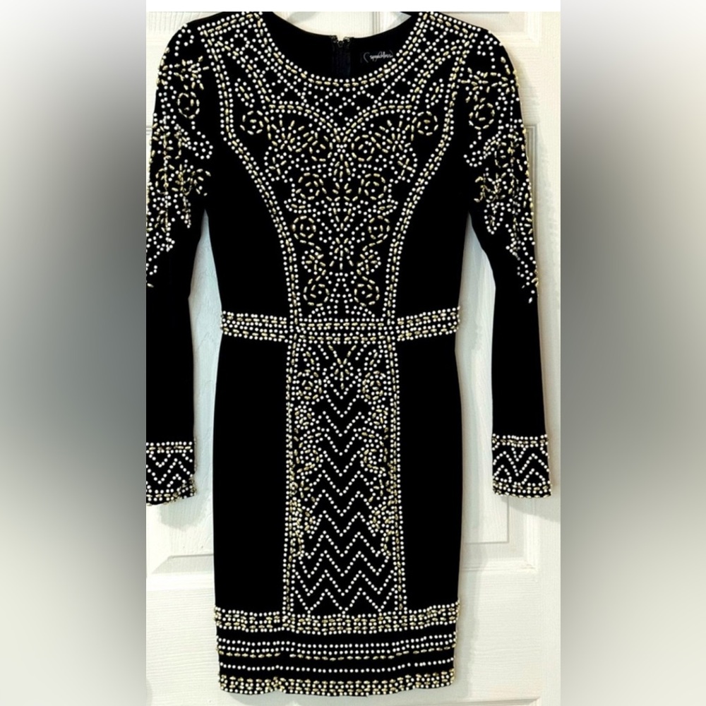 Speechless Beaded Long Sleeve Dress
Size 1